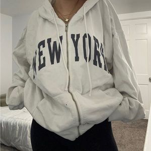 Brandy Melville John Galt Christy Hoodie New York Zip-up oversized fit